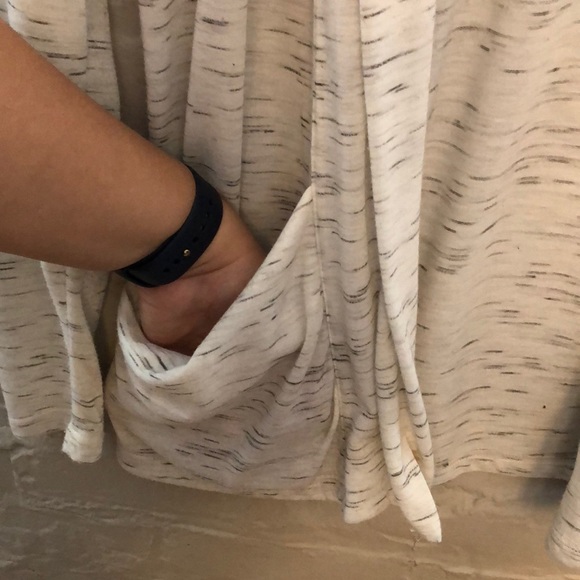 Calvin Klein cardigan - Picture 3 of 4